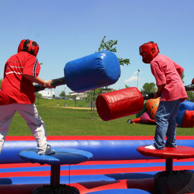 Gladiator-Joust-Chicago-Party-Rentals