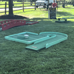 Anywhere-Mini-Golf-SEVEN 2