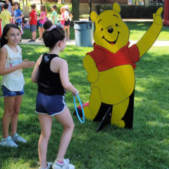 Carnival-game-winnie-hoop-toss-Chicago