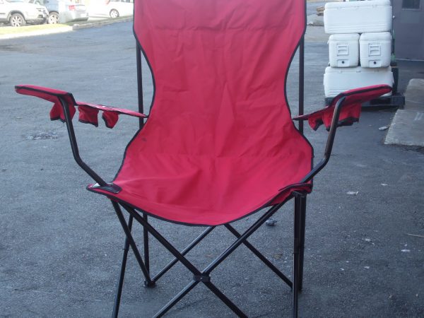 Giant-tail-gate-Chair-1-Photo-Station-Chicago-Rental