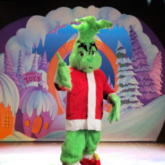 Grinch-Holiday-Characters-chicago-entertainers