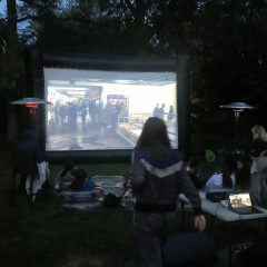 Movie-screen-outdoor-chicago-inflatable-rentals