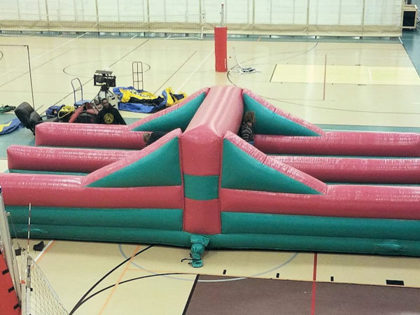 double-bungee-tug-o-war-chicago-inflatable-rentals