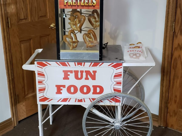 fun-foods-pretzels-chicago-rental