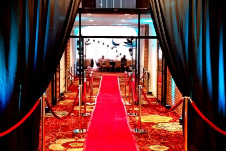 grand-entrance-chicago-event-decor-rental