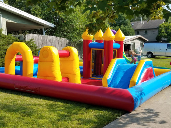 new-tot-town-chicago-inflatable-rentals