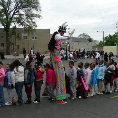 stilt-walker-chicago-event-entertainment