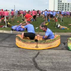 street-canoe-racers3-chicago-event-rentals