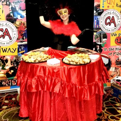 table-lady-chicago-event-performer