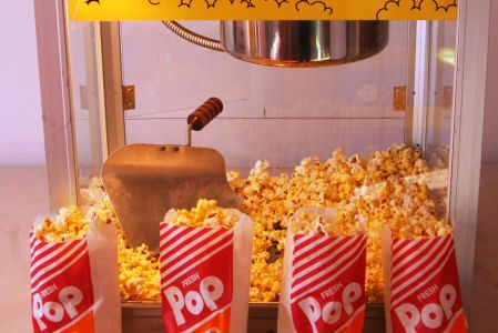 Popcorn-Machine-feature-Chicago-Party-Rentals