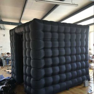 inflatable-photo-cube