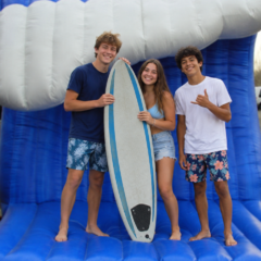 wave-wall-teens