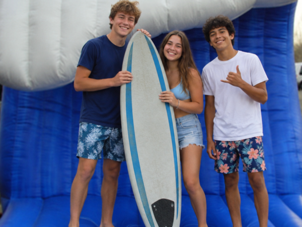 wave-wall-teens