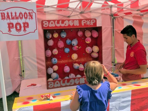 Balloon-Pop-chicago-rental-carnival-game